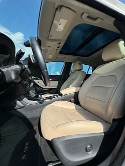 2018 INFINITI QX30 – ONLY 56K MILES