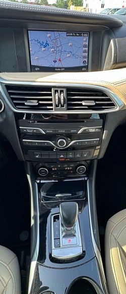 2018 INFINITI QX30 – ONLY 56K MILES