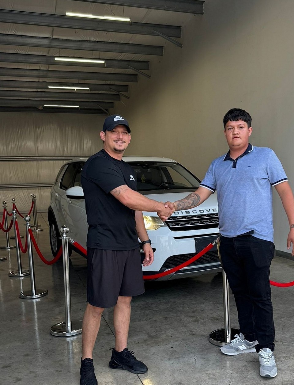 18 land rover customer