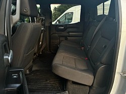 #Spacious Backseats For Comfort😌