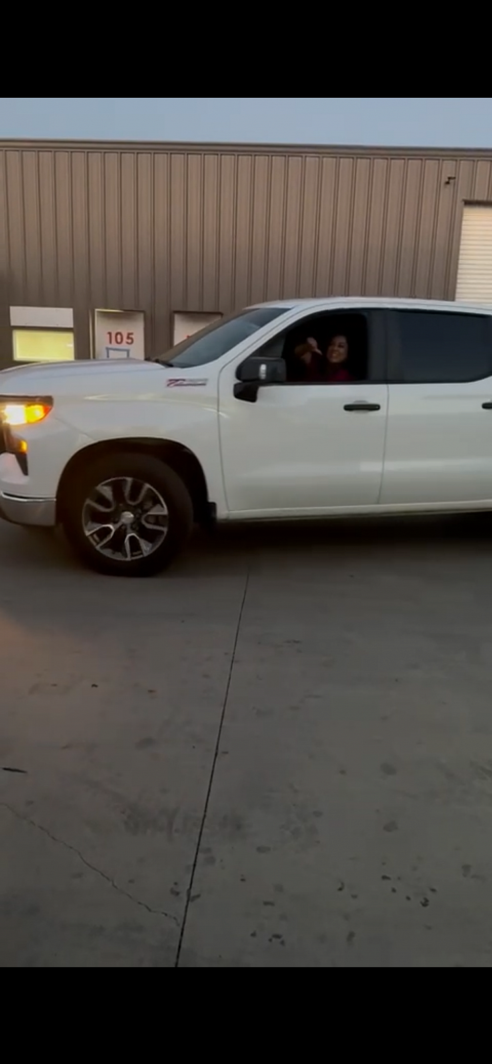 ☺️smile on Her Face Says It All🙌✅😌🛻