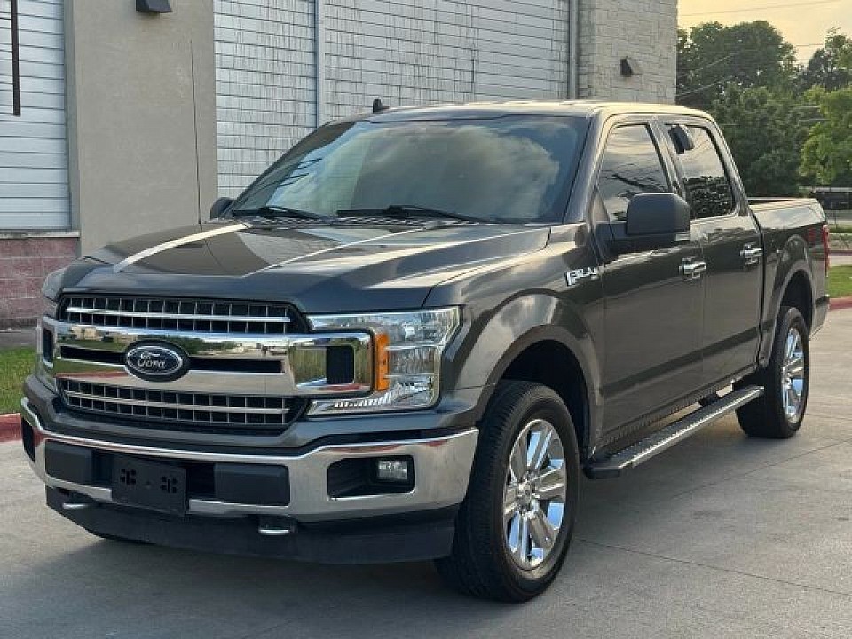 Grey 2020 Ford F-150 XLT Pickup 4D 5 1/2 ft.