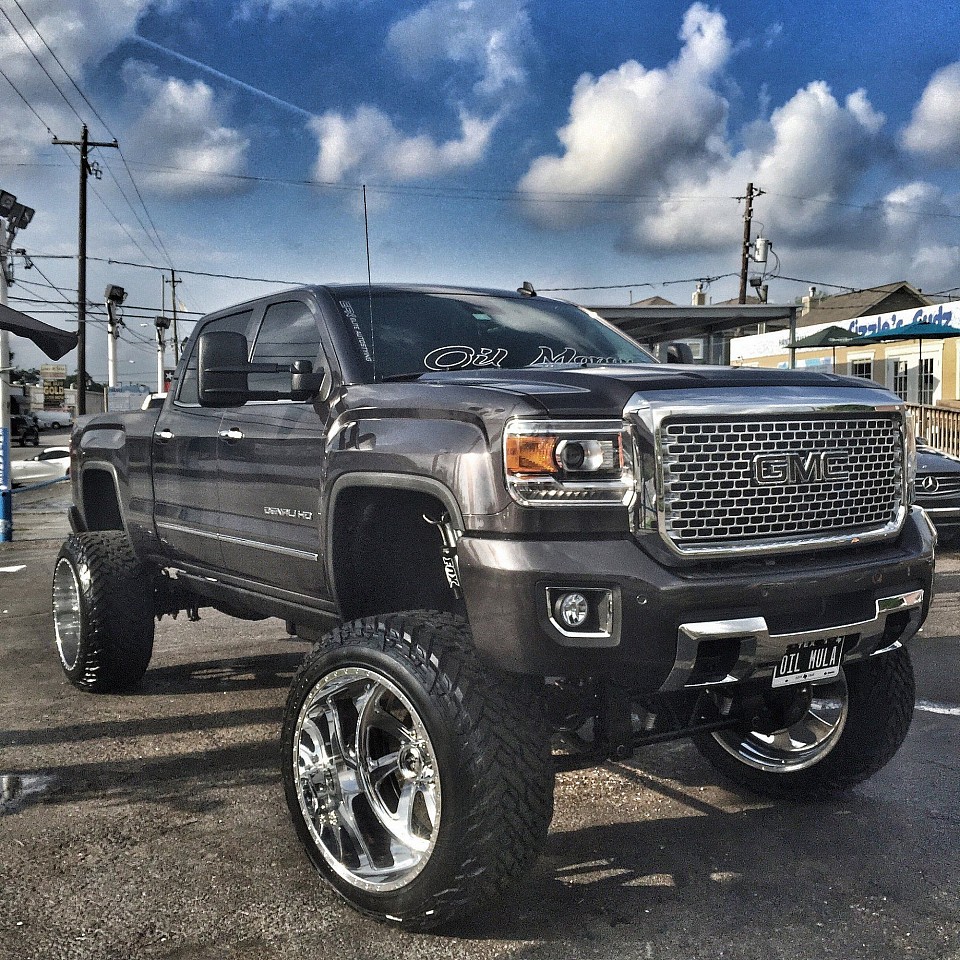 🛻Need A Ride . We Got You Covered! Dream Big . Ride Smooth😎