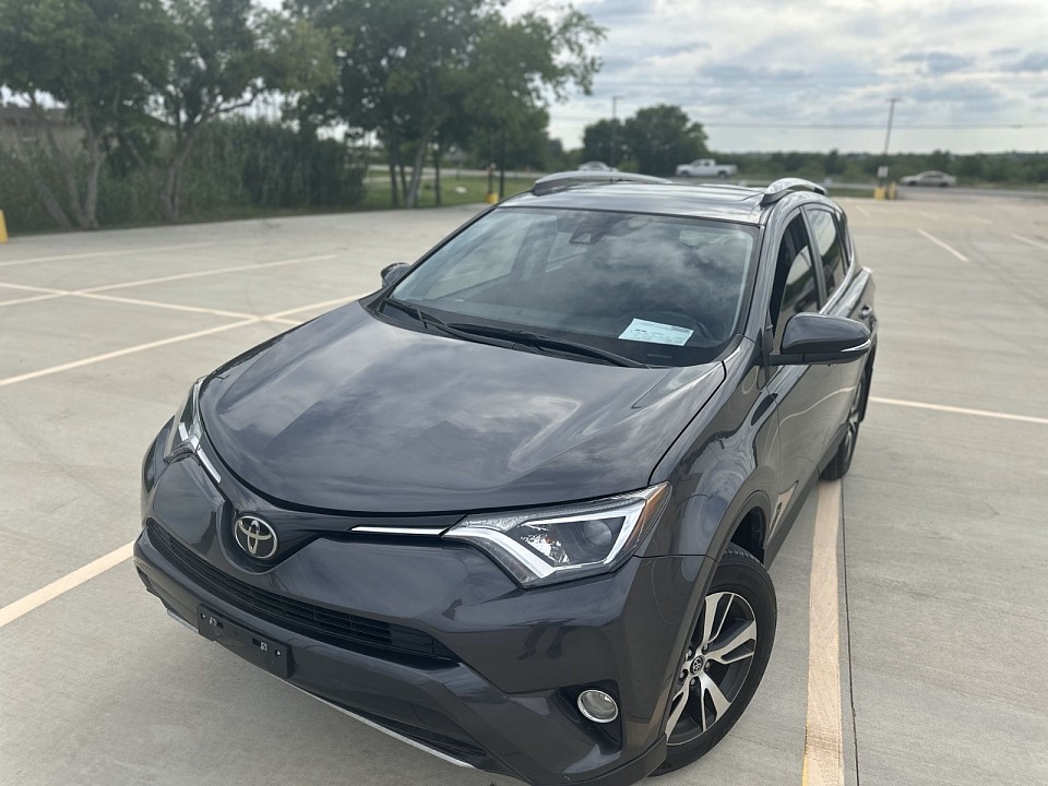 2018 Toyota Rav4 AWD LE