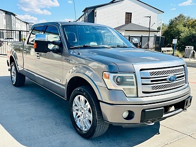 2013 Ford F-150 4WD Platinum Super Crew