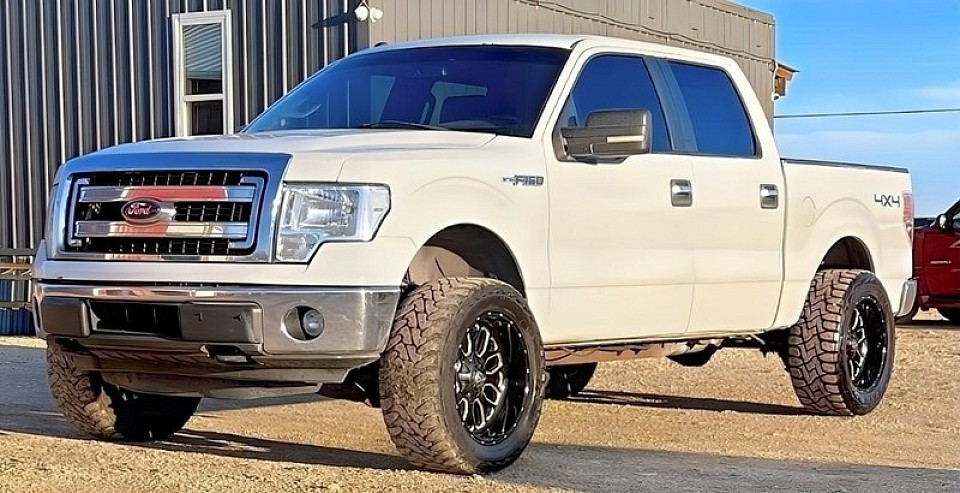 2012 Ford F-150 4WD XLT Super Crew