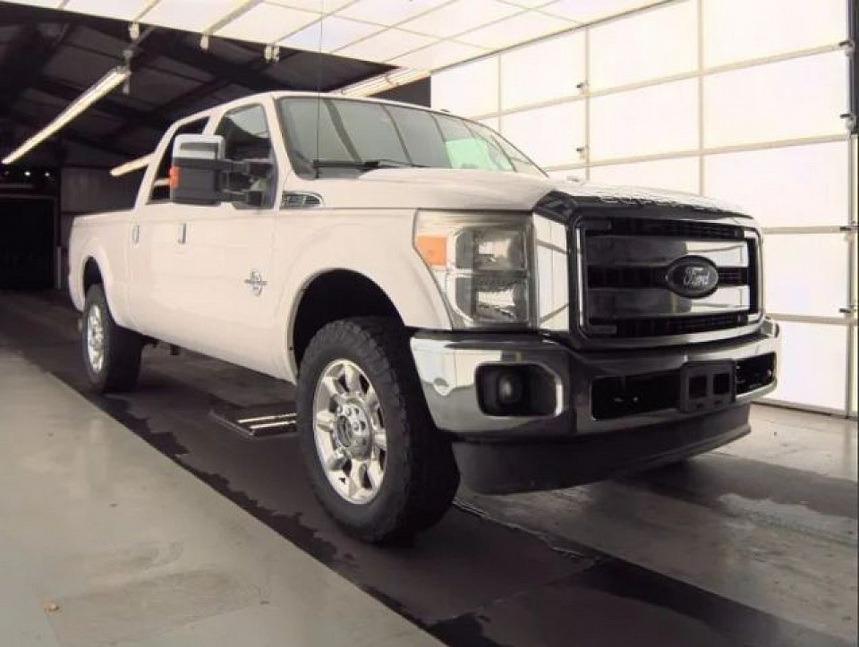 2013 Ford F-250 Super Duty SRW Lariat Pickup 4D - 6 3/4ft