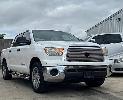 2012 Toyota Tundra 193k miles 12,995